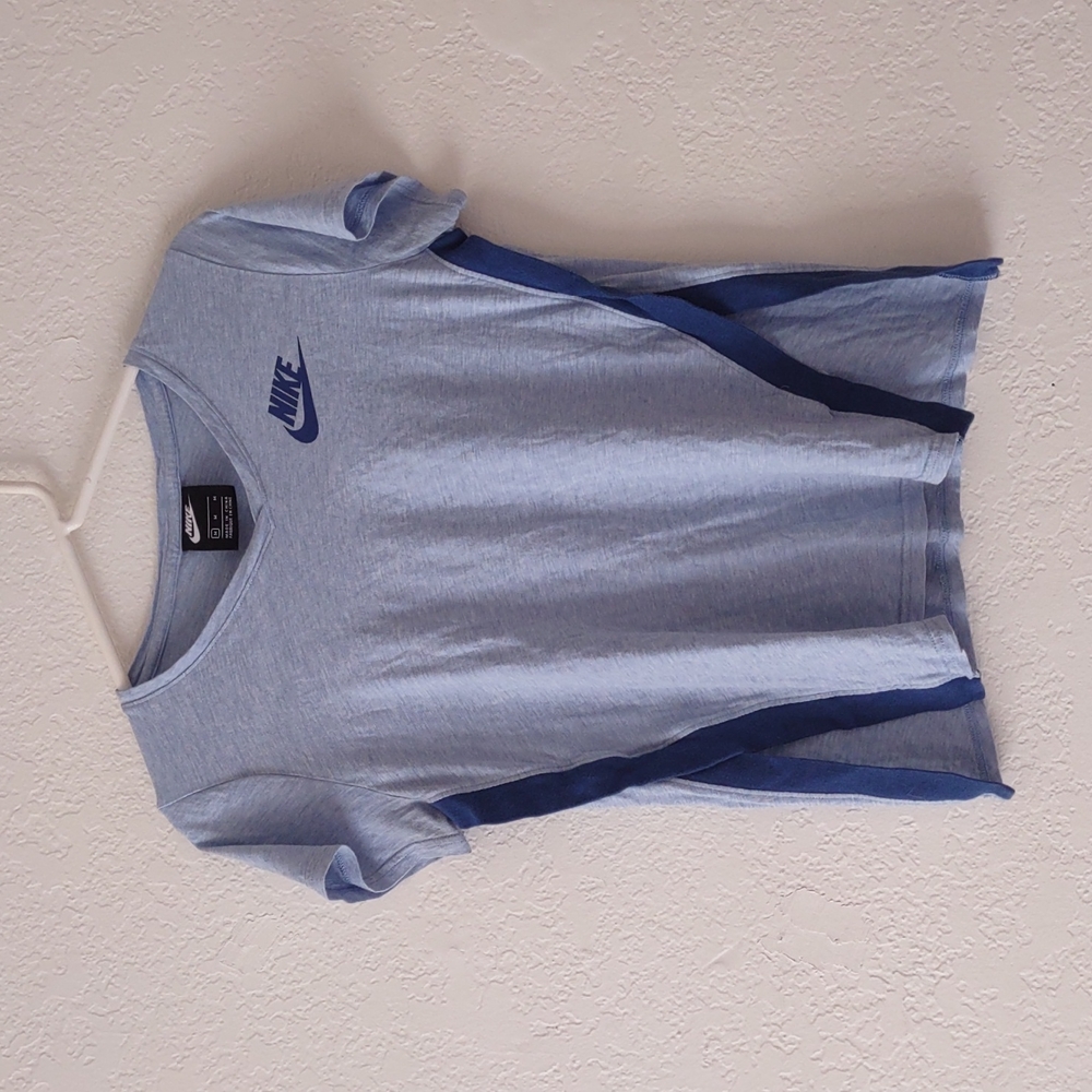 Women's Nike Top